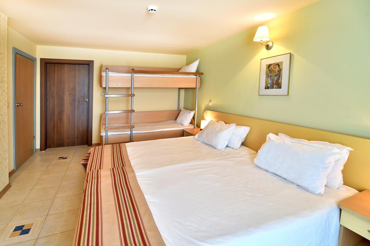 Kaliopa Hotel Albena Esterno foto