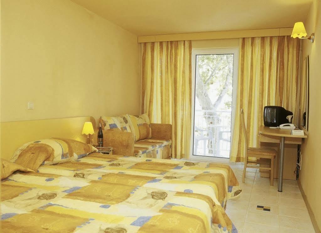 Kaliopa Hotel Albena Esterno foto