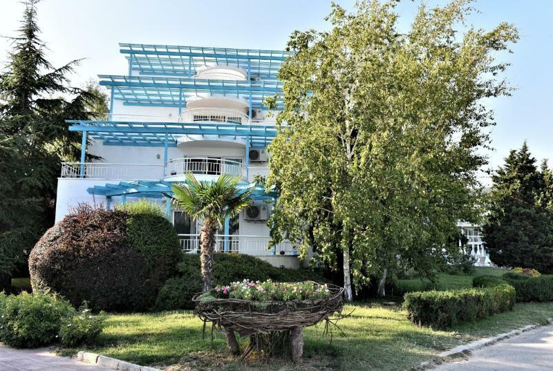 Kaliopa Hotel Albena Esterno foto