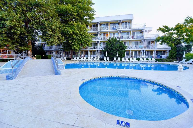 Kaliopa Hotel Albena Esterno foto